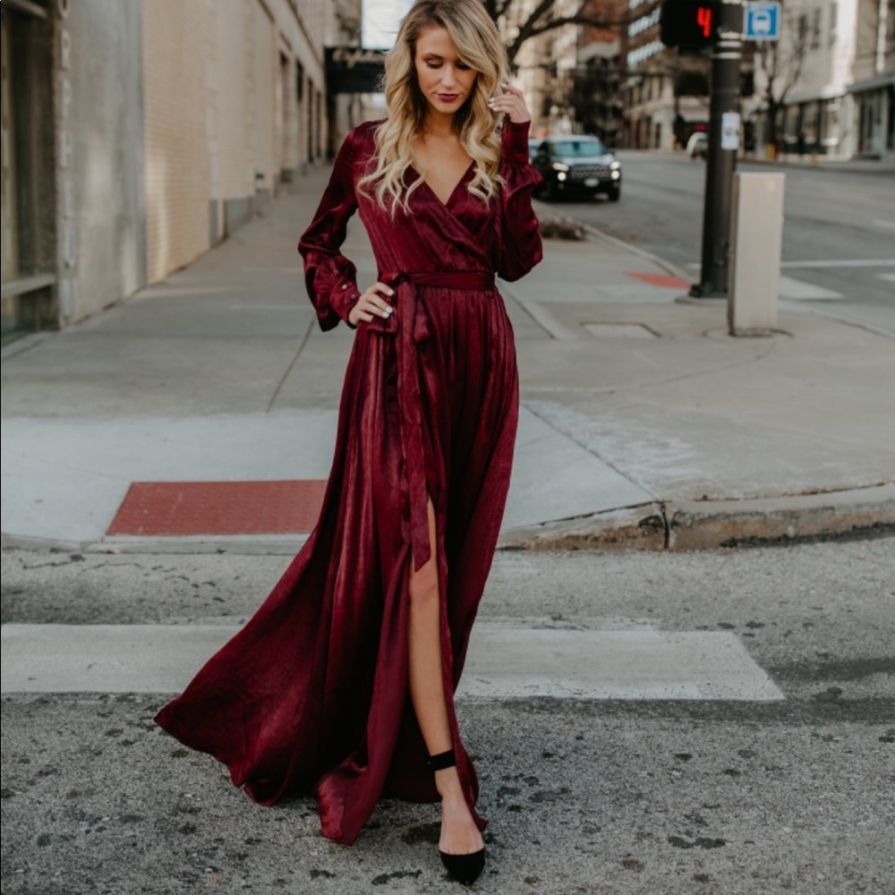 AUTHENTIC VICI RED DRESS
